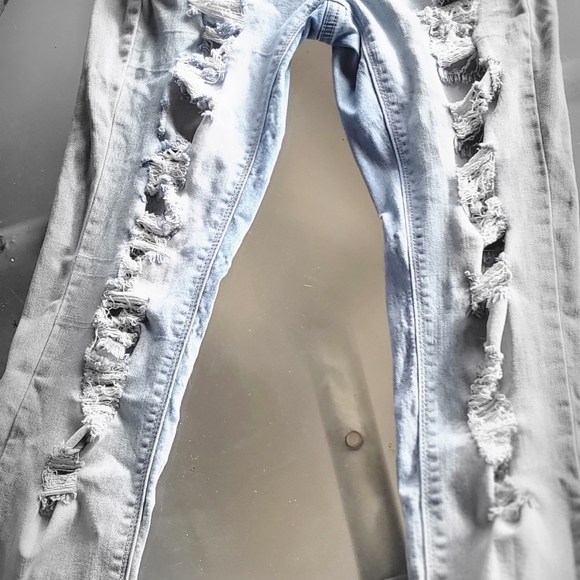 Mudd low rise skinny - Picture 2 of 3